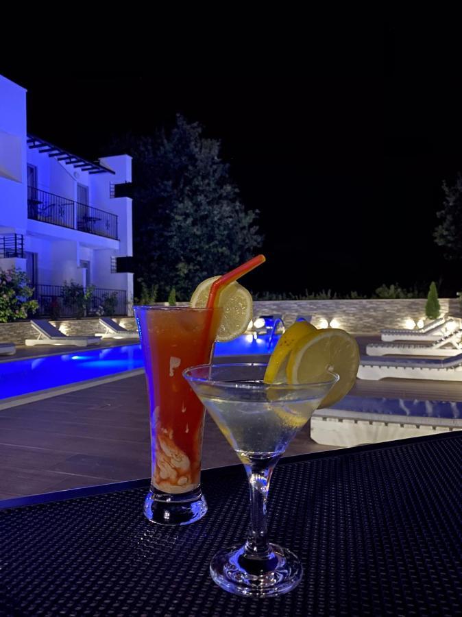 Hotel Halibas อุลซิน ภายนอก รูปภาพ