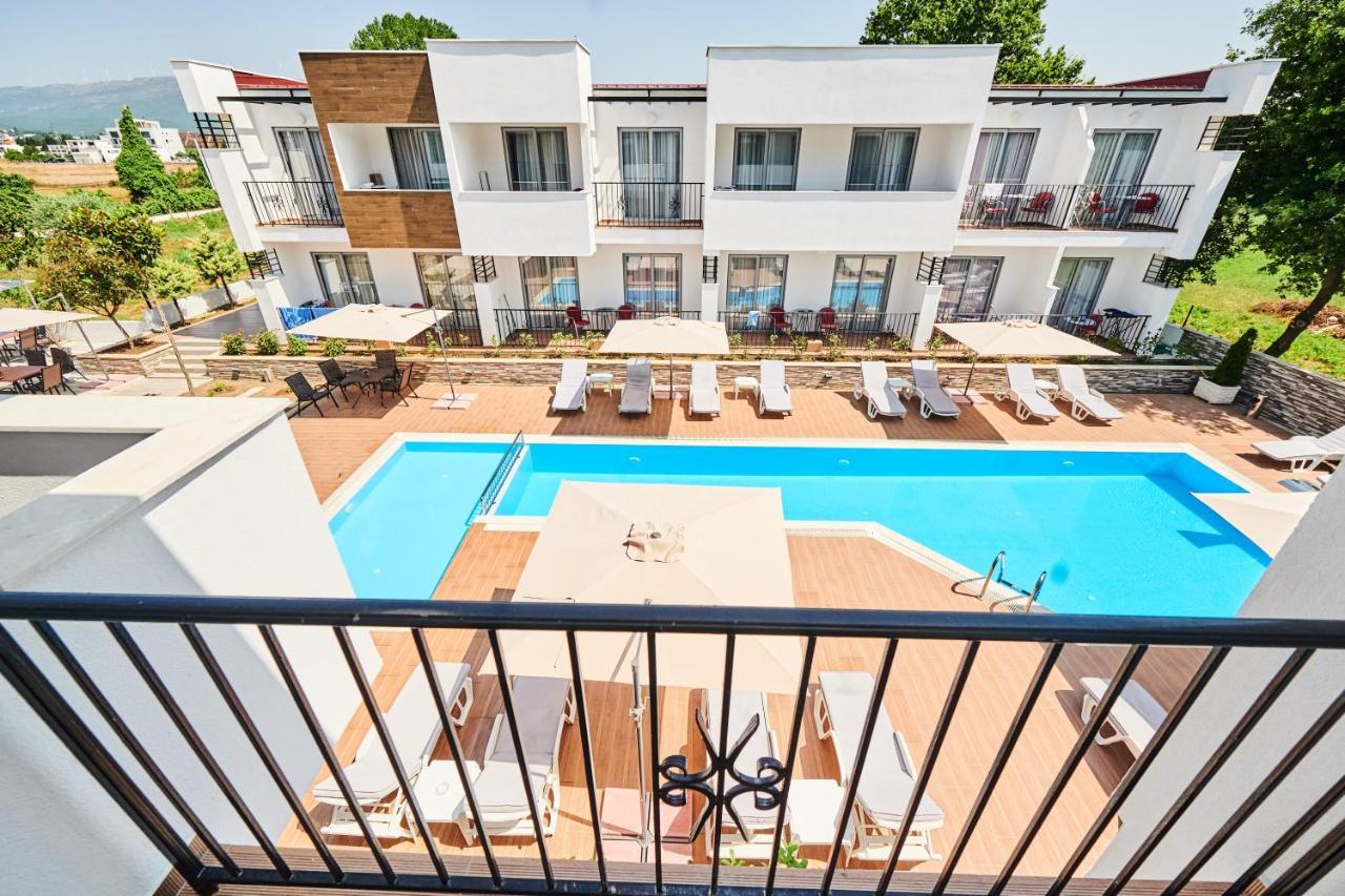 Hotel Halibas อุลซิน ภายนอก รูปภาพ